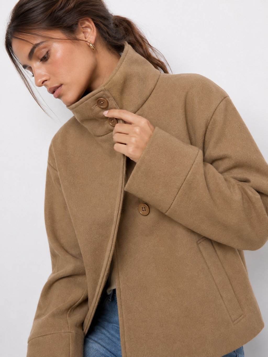 High-Collar Buttoned Jacket
