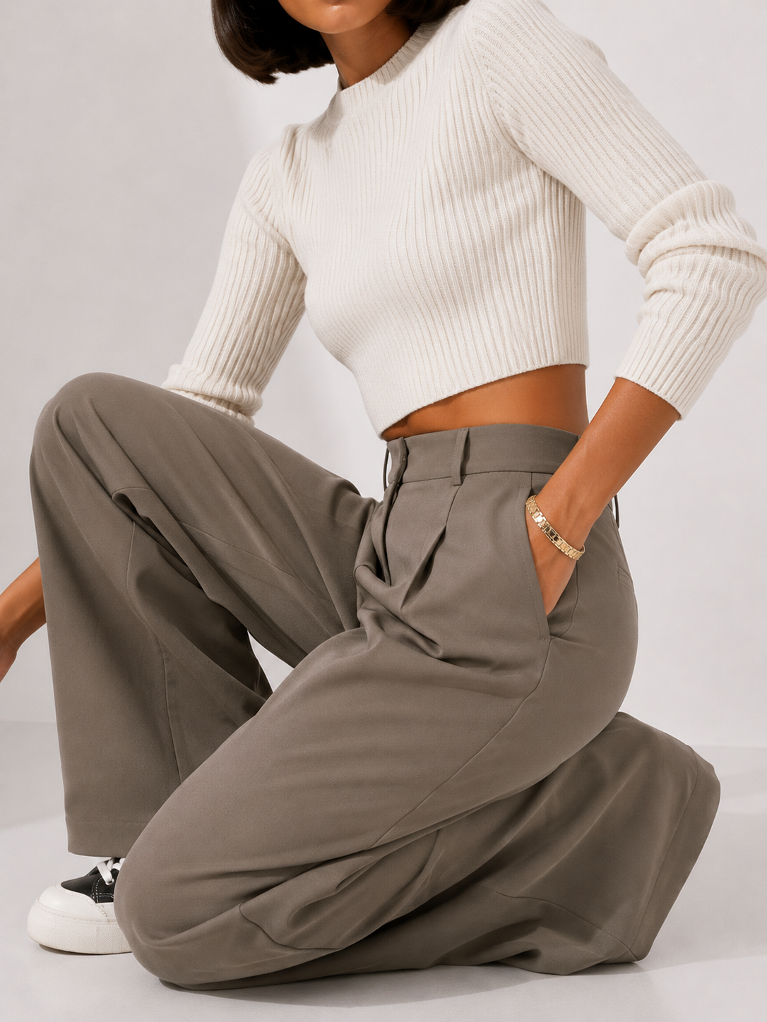 Wide-Leg Tailored Trousers