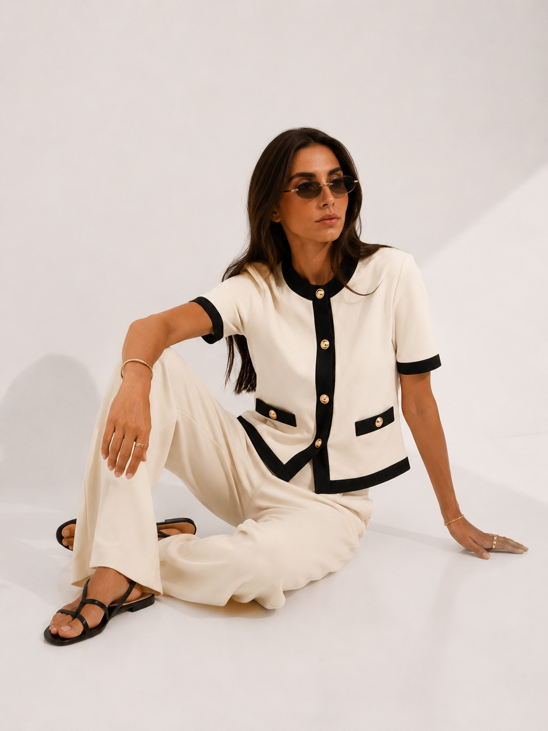 Contrast Binding Short-Sleeved Jacket and Trouser Set