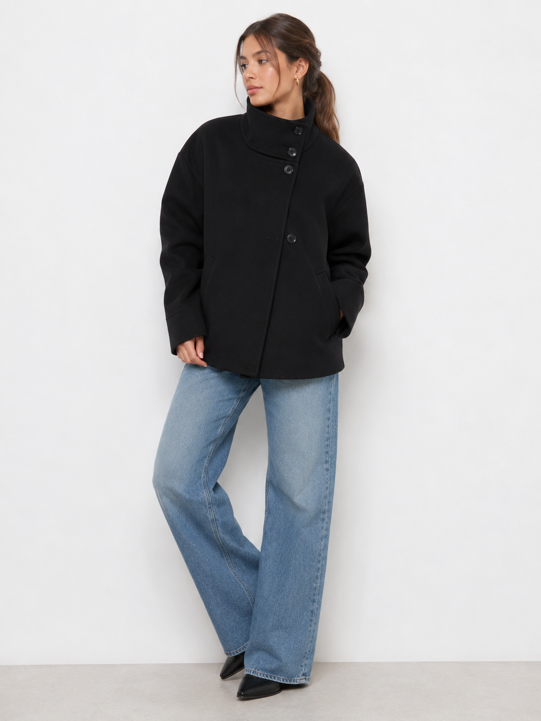 High-Collar Buttoned Jacket