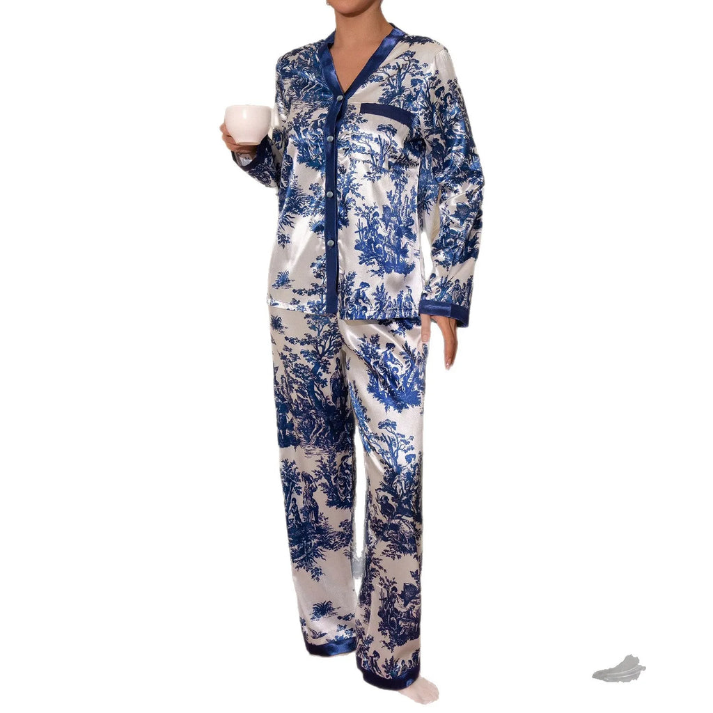 Satin-Finish Long-Sleeved Pyjama Set with Contrast Panelling